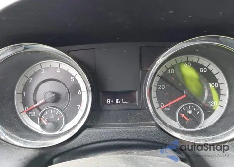 2012 Dodge Grand Caravan Sxt z USA, uszkodzony, nr VIN 2C4RDGCG1CR247647